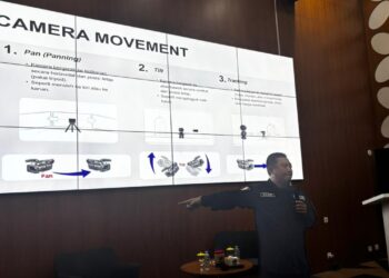 Pelatihan komunikasi publik,